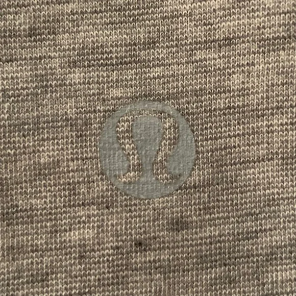 Lululemon Cabin Long Sleeve Tee Reversible Ghost Grey/Heathered Grey Size 8 - Picture 12 of 16